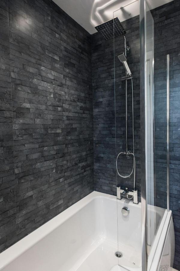 Appartamento Spey Courtyard Perth Esterno foto